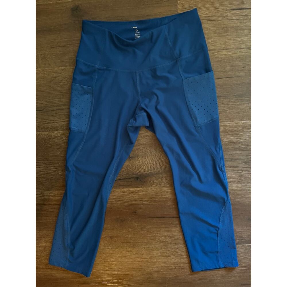 LBY blue pocket performance leggings